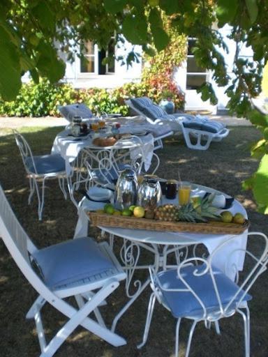 La Touche Bed and Breakfast Menetou-sur-Nahon Exteriör bild